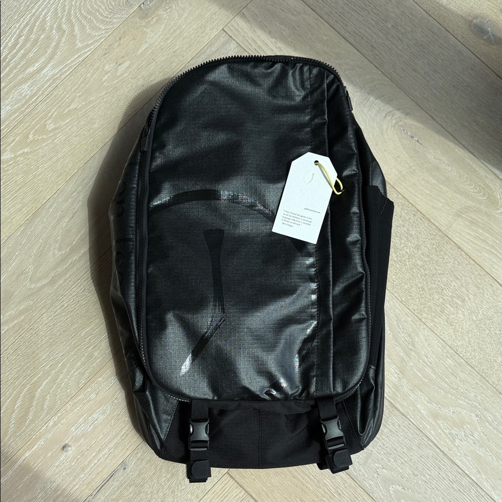 Brand New Golfer’s Journal Broken tee men’s backpack